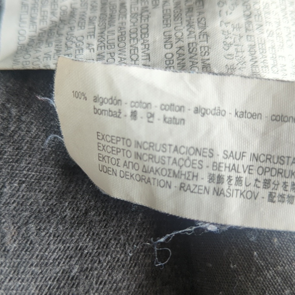 Zara Black Jean Shorts Frayed Hem With Embellishments - Sz 6 Great Condition - Picture 10 of 10